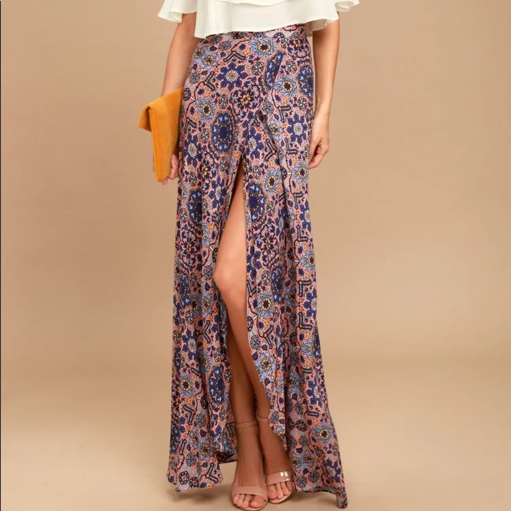 Lulus -Dancing with Daisies Mauve Print Maxi Skirt